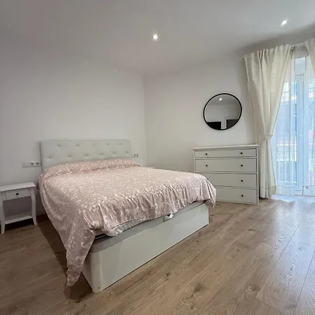 Apartment Primera Linia De Mar